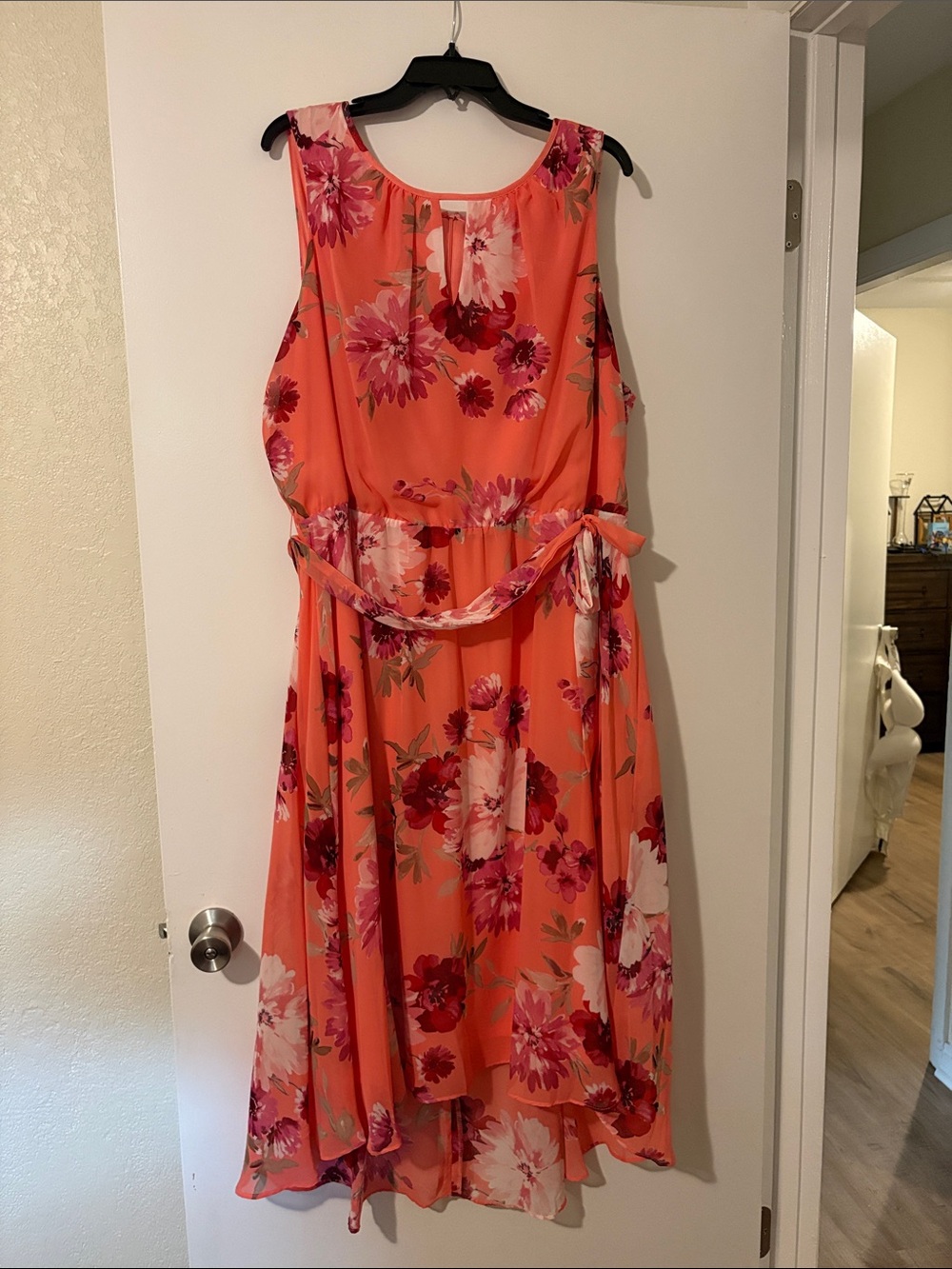 Jessica Howard Coral Floral High-Low Midi Dress